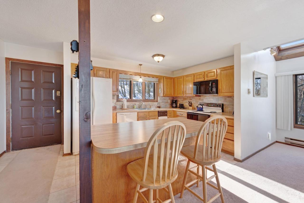 Camelback 302 Tannersville